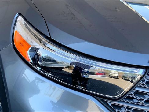 Used 2021 Ford Explorer XLT w/ Equipment Group 202A image 56