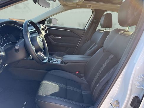 Used 2026 MAZDA CX-50 AWD 2.5 S w/ Preferred Pkg image 7