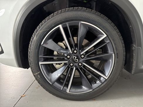 Certified 2025 INFINITI QX55 Luxe w/ Cargo Package image 5