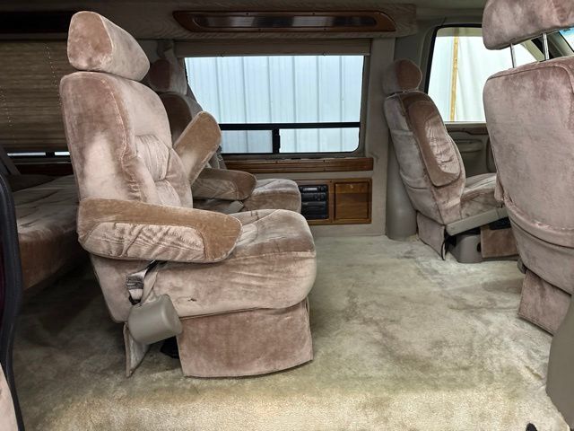 Used 1998 Chevrolet Express 1500 RWD image 15