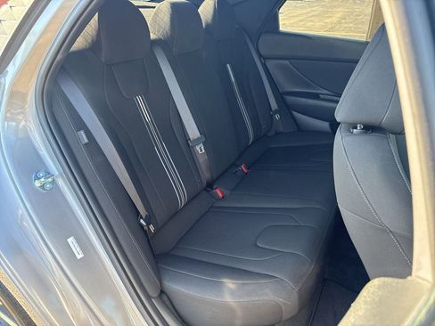 Certified 2025 Hyundai Elantra SEL w/ Cargo Package FWD image 26