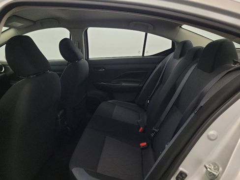 Used 2023 Nissan Versa SV FWD image 18