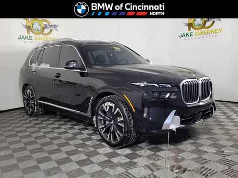 Certified 2025 BMW X7 xDrive40i image 1