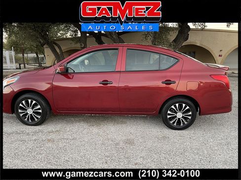 Used 2019 Nissan Versa S Plus image 1