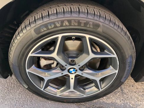Used 2016 BMW X1 xDrive28i AWD/4WD image 12