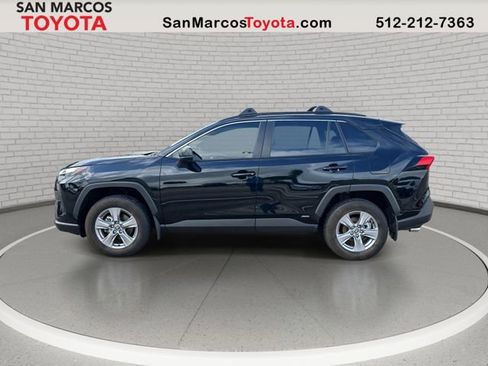 Used 2025 Toyota RAV4 LE image 8