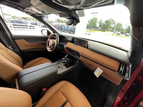 Certified 2025 MAZDA CX-70 3.3 Turbo S w/ Premium Plus image 16