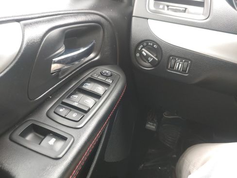 Used 2019 Dodge Grand Caravan GT FWD image 13