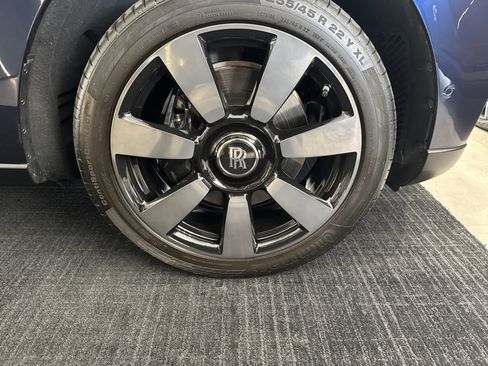 Certified 2024 Rolls-Royce Cullinan image 6