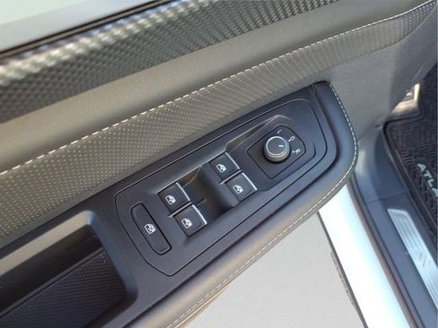 Used 2024 Volkswagen Atlas Cross Sport SEL R-Line image 20