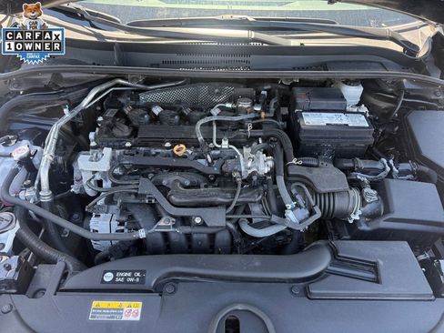Used 2025 Toyota Corolla LE FWD image 23