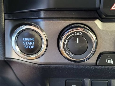 Certified 2023 Toyota Tacoma TRD Off-Road w/ Advanced Technology Package AWD/4WD image 15
