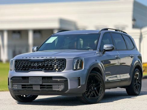 Used 2024 Kia Telluride SX Prestige X-Line image 2
