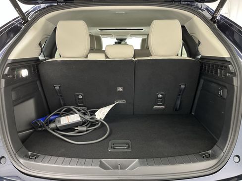 Certified 2024 MAZDA CX-90 Plug-In Hybrid w/ Preferred image 29