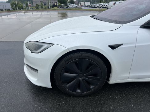 Used 2022 Tesla Model S Plaid AWD/4WD image 13