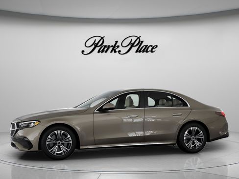 Certified 2026 Mercedes-Benz E 350 Sedan image 4