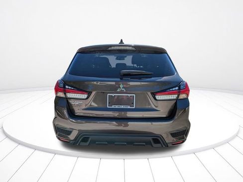 Used 2021 Mitsubishi Outlander Sport ES image 5