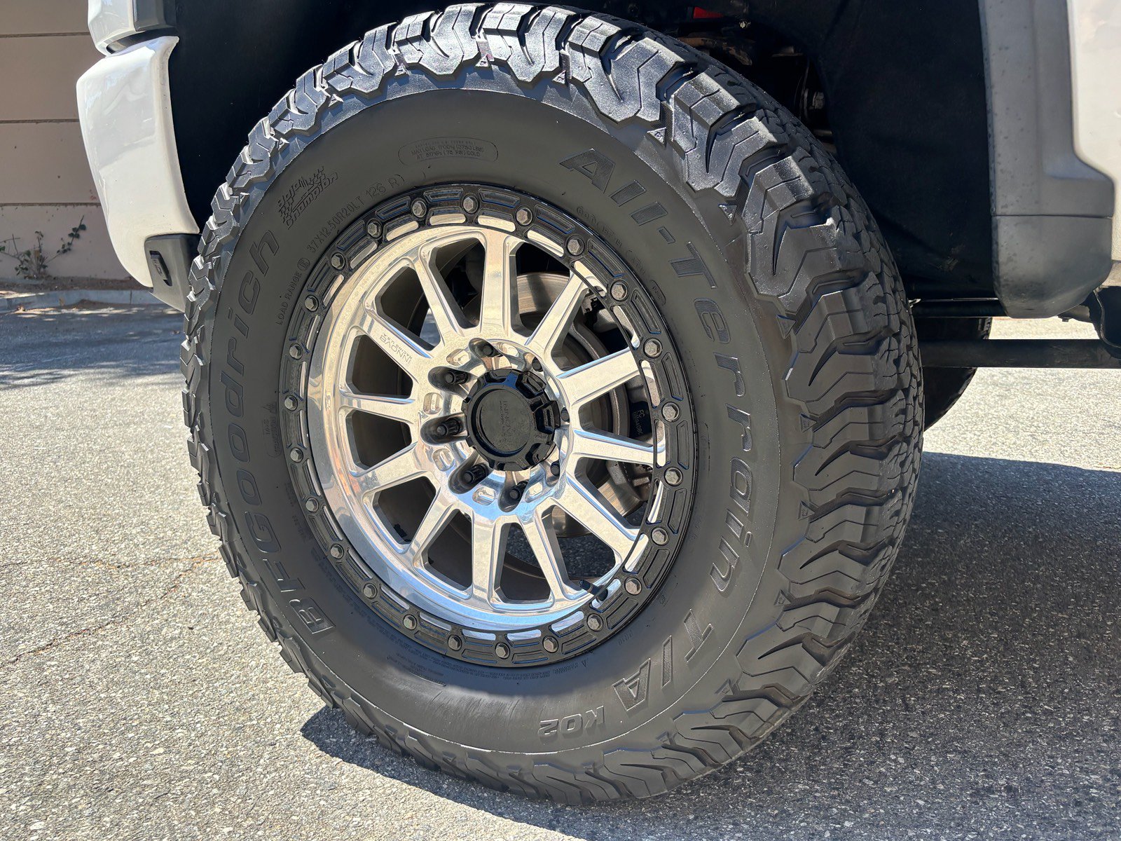 Used 2021 Chevrolet Silverado 2500 High Country w/ Z71 Off-Road Package AWD/4WD image 12