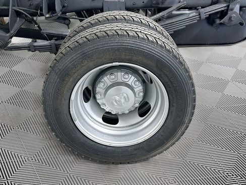 New 2026 RAM 5500 Tradesman AWD/4WD image 15