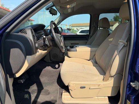 Used 2010 GMC Sierra 1500 SLE w/ Power Pack Plus AWD/4WD image 14