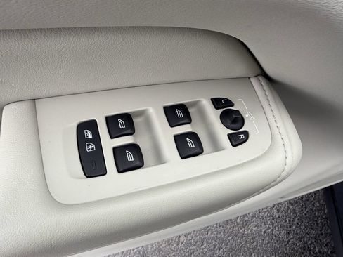 Used 2021 Volvo XC60 T5 Inscription w/ Advanced Package image 26