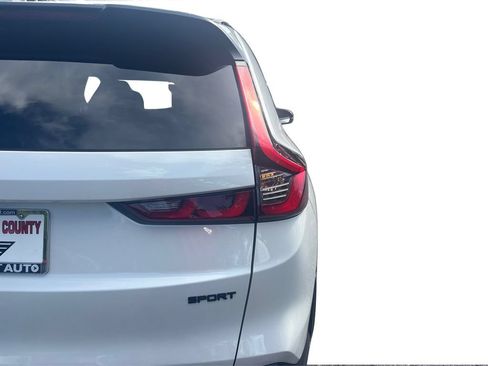 Used 2025 Honda CR-V Sport image 32