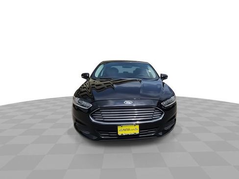 Used 2014 Ford Fusion SE FWD image 3