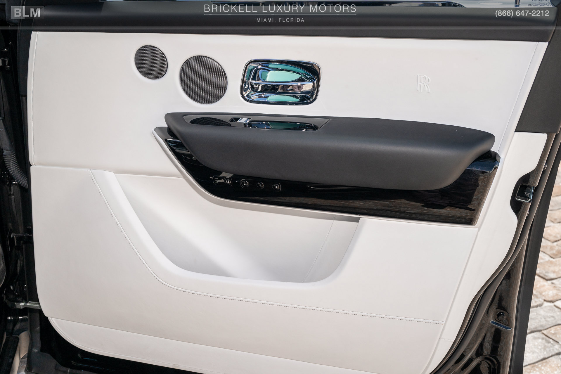 Used 2022 Rolls-Royce Cullinan AWD/4WD image 22