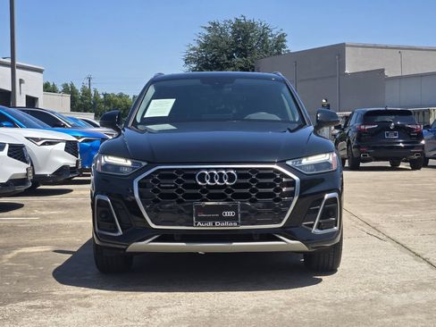 Certified 2023 Audi Q5 2.0T Premium w/ Convenience Package AWD/4WD image 4