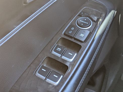 Used 2017 Kia Sorento LX AWD/4WD image 24