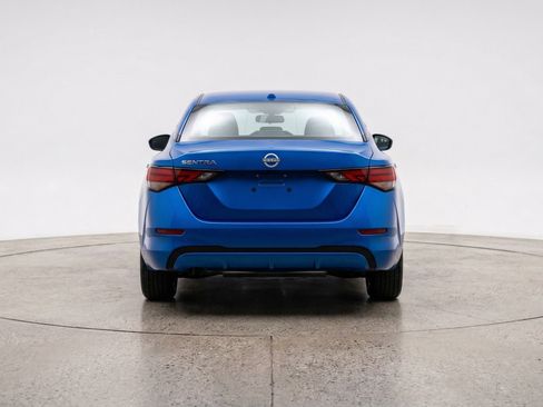Used 2025 Nissan Sentra SV FWD image 7