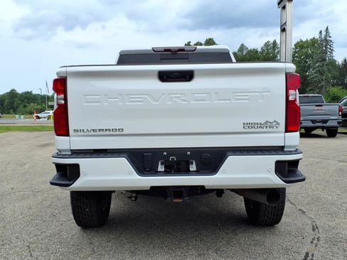 Used 2020 Chevrolet Silverado 3500 High Country w/ Z71 Off-Road Package AWD/4WD image 19