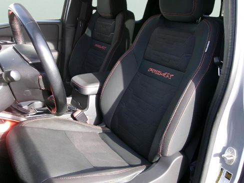 Used 2022 Nissan Frontier PRO-4X image 13