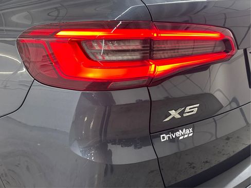 Used 2019 BMW X5 xDrive40i w/ Convenience Package AWD/4WD image 35