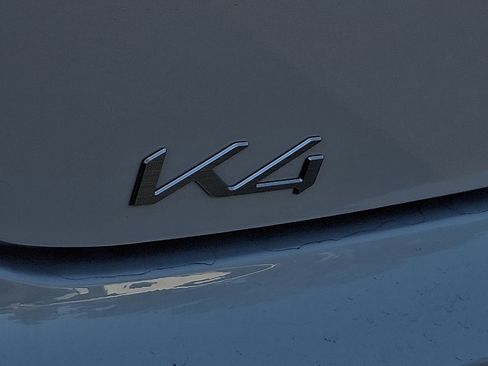 New 2025 Kia K4 GT-Line image 5