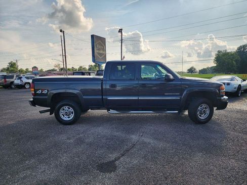 Used 2004 GMC Sierra 2500 SLE w/ Snow Plow Prep Package AWD/4WD image 4