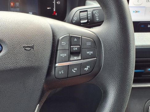 Used 2025 Ford Maverick XLT w/ Equipment Group 302A AWD/4WD image 24