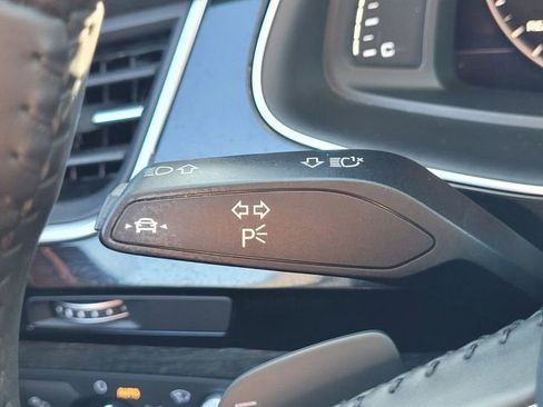 Used 2019 Audi Q7 3.0T Prestige image 30