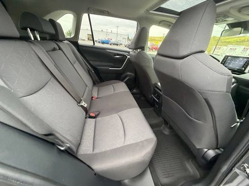 Used 2020 Toyota RAV4 XLE w/ Convenience Package AWD/4WD image 45