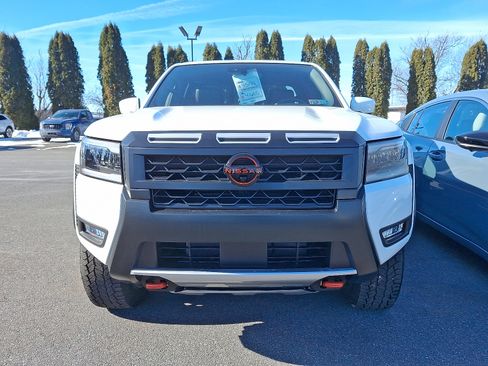 New 2026 Nissan Frontier SV w/ SV Convenience Package image 2