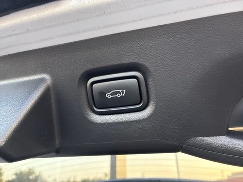 Certified 2024 Hyundai Ioniq 5 Limited AWD/4WD image 14