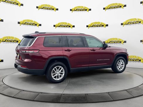 Used 2021 Jeep Grand Cherokee L Laredo w/ Luxury Tech Group I AWD/4WD image 5