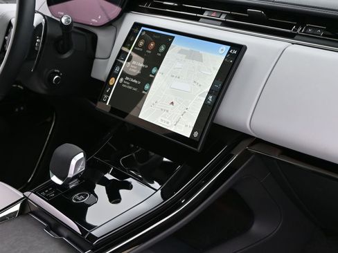 Used 2025 Land Rover Range Rover Sport Autobiography image 33