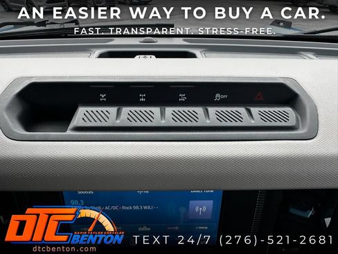 Used 2022 Ford Bronco Wildtrak AWD/4WD image 30