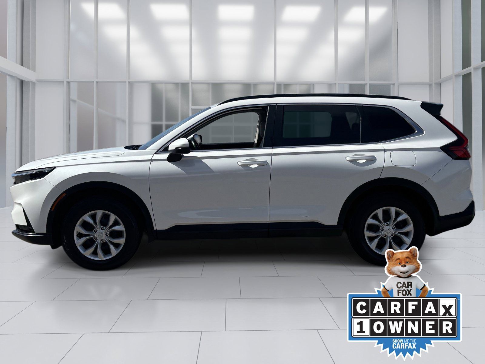 Used 2024 Honda CR-V LX image 3