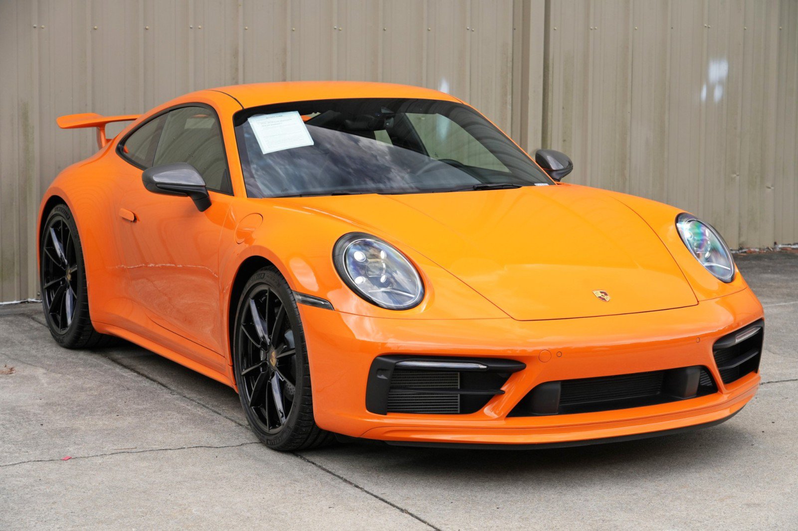 Used 2024 Porsche 911 Carrera T RWD image 46
