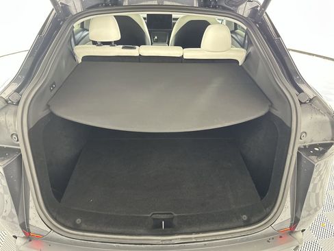 Used 2026 Tesla Model Y 2WD image 25