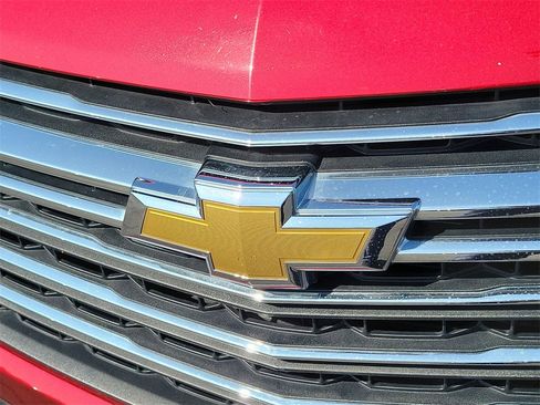 Certified 2023 Chevrolet Traverse LT image 29