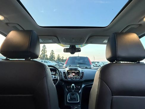 Used 2013 Ford Escape Titanium w/ Parking Technology Pkg AWD/4WD image 23