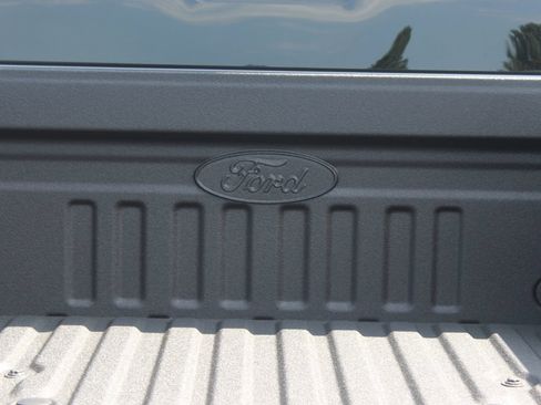 New 2026 Ford F350 Lariat w/ Black Appearance Package AWD/4WD image 22